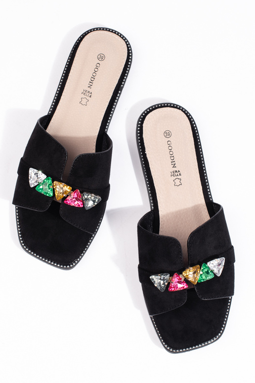 juodos spalvos Šlepetės juodos spalvos Šlepetės