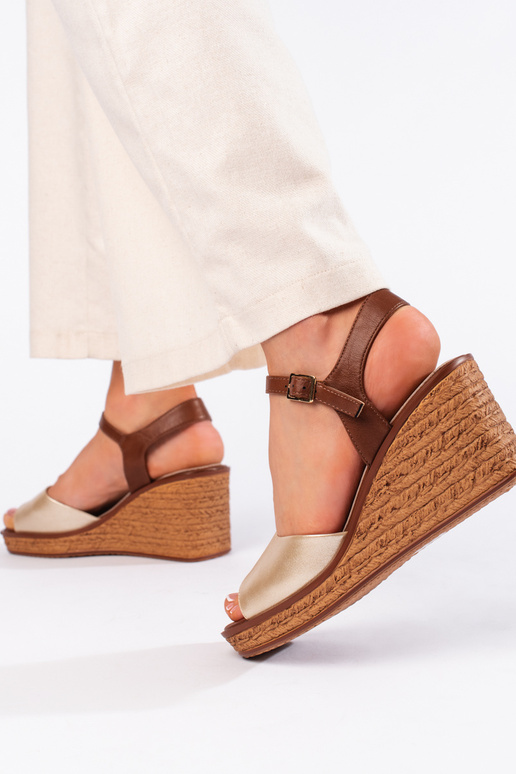 sandalai  Sergio Leone