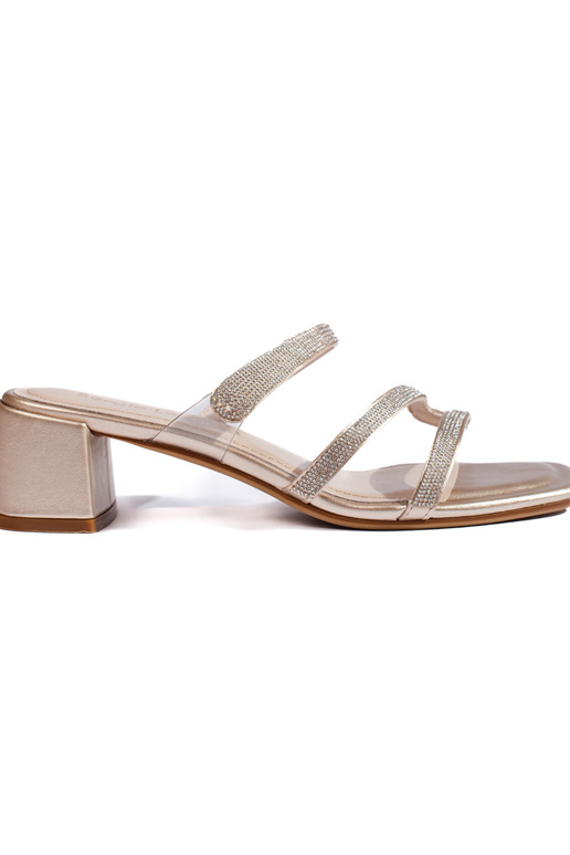 aukso spalvos sandalai ant kulno... aukso spalvos sandalai ant kulno...