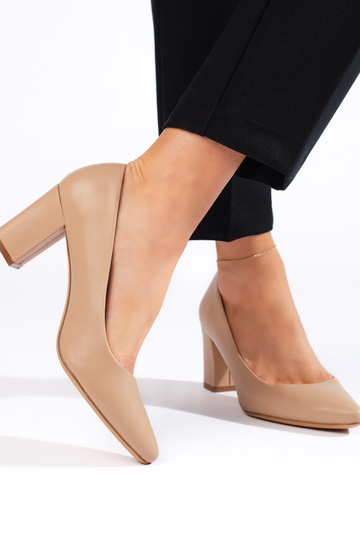 smėlio spalvos iš zomšos... 2