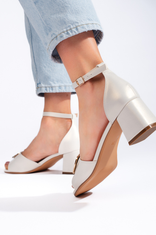 pilkos spalvos sandalai  Sergio Leone pilkos spalvos sandalai  Sergio Leone