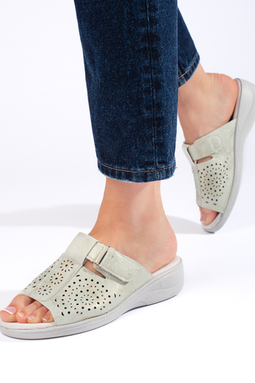 su aužūro elementais  sandalai 2