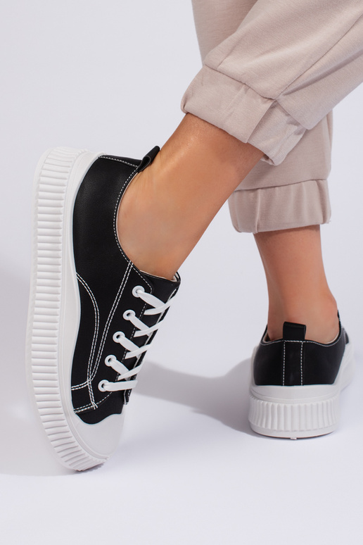 Juodos spalvos klasikinio modelio... Juodos spalvos klasikinio modelio...