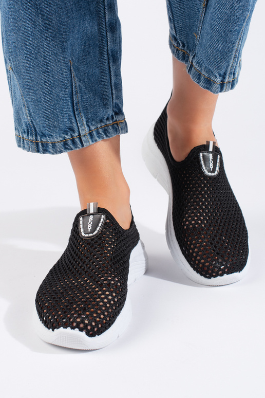 su aužūro elementais  juodos spalvos... su aužūro elementais  juodos spalvos...