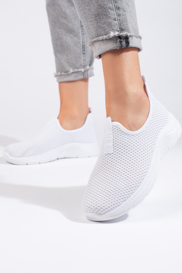 baltos spalvos  sportiniai... 2