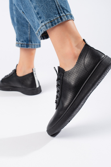 juodos spalvos   batai 2