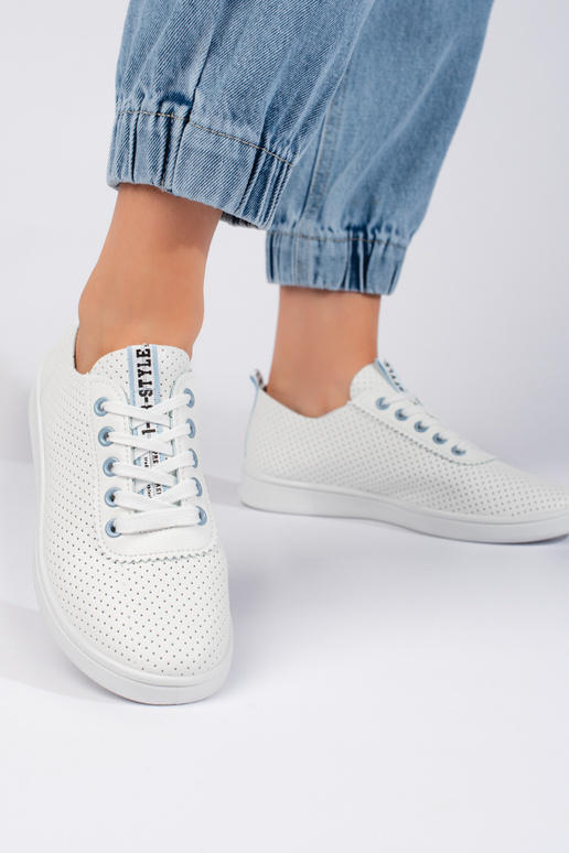 baltos spalvos   batai baltos spalvos   batai