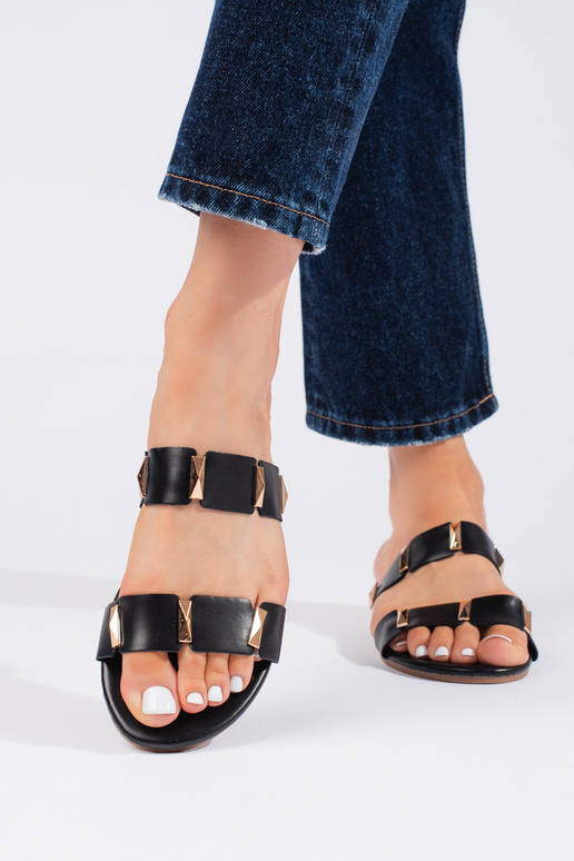 juodos spalvos moterų Šlepetės  ant...