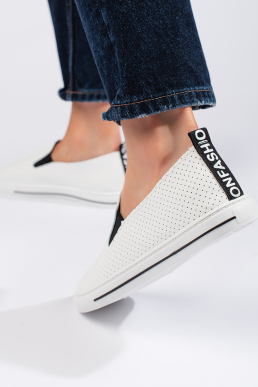 su aužūro elementais Moteriški batai...