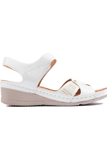 Patogios moteriškos basutės...