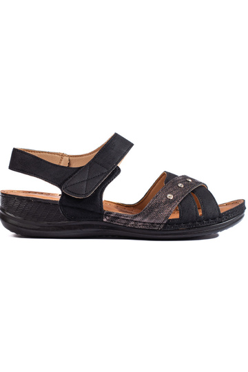 sandalai  su platforma