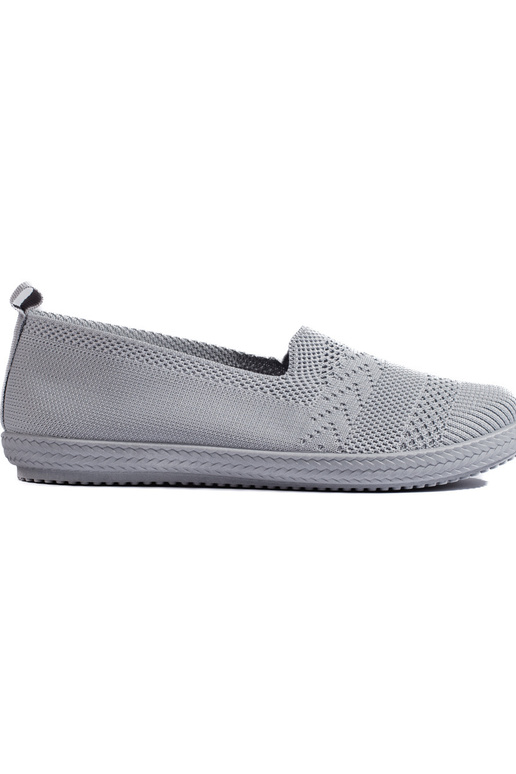 pilkos spalvos  slip on