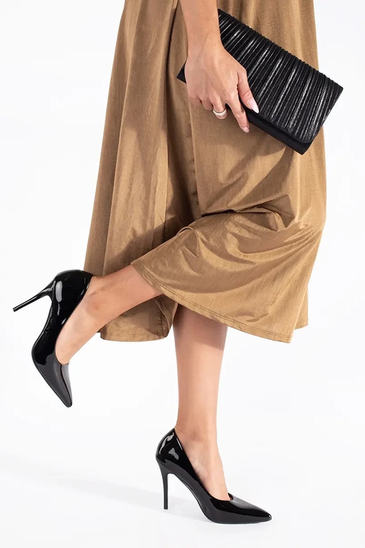 Klasikinio modelio juodos spalvos...