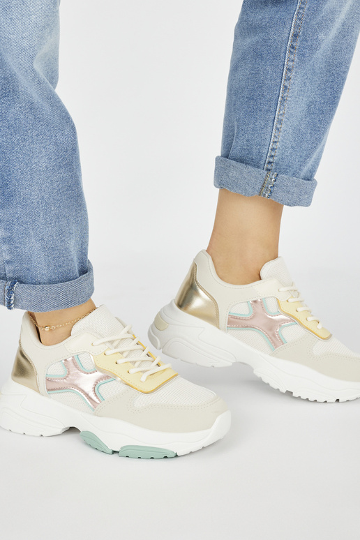 Moteriški laisvalaikio batai auksinis Moteriški laisvalaikio batai auksinis