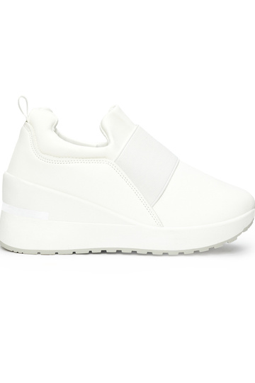 baltos spalvos Sneakers...