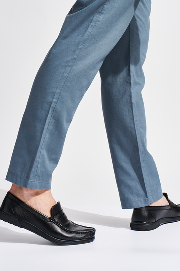 juodos spalvos užsegimas... 2