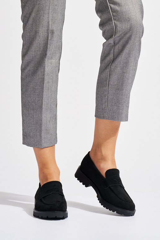 juodos spalvos iš zomšos moteriški... juodos spalvos iš zomšos moteriški...