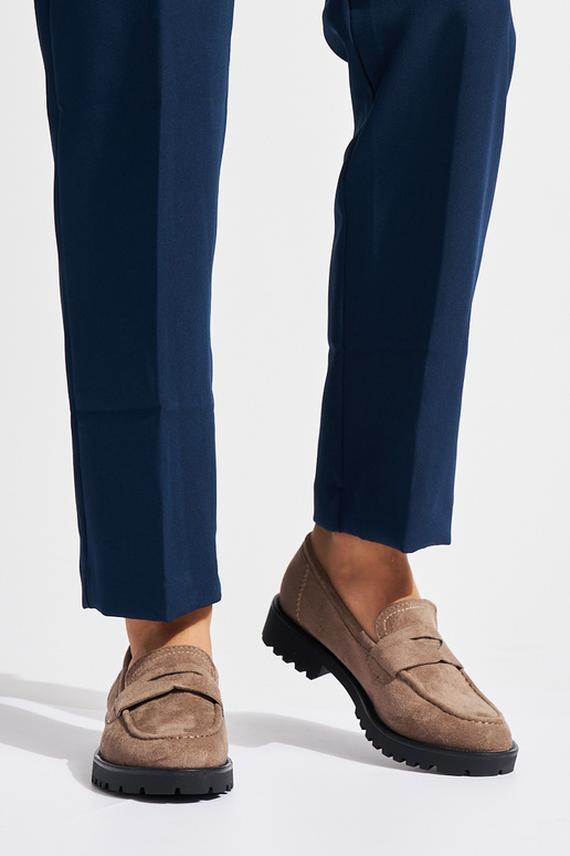 BezoĮe iš zomšos moteriški mokasinai BezoĮe iš zomšos moteriški mokasinai