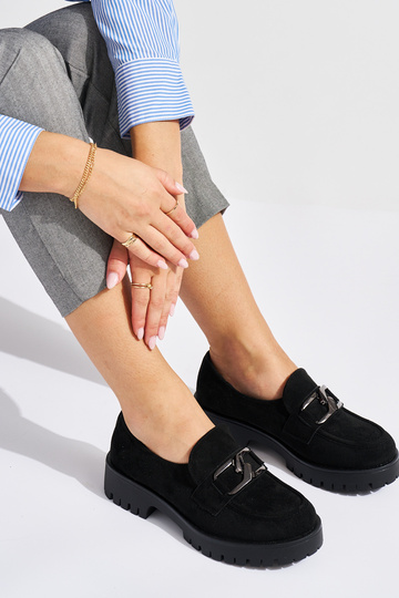 iš zomšos juodos spalvos... 2