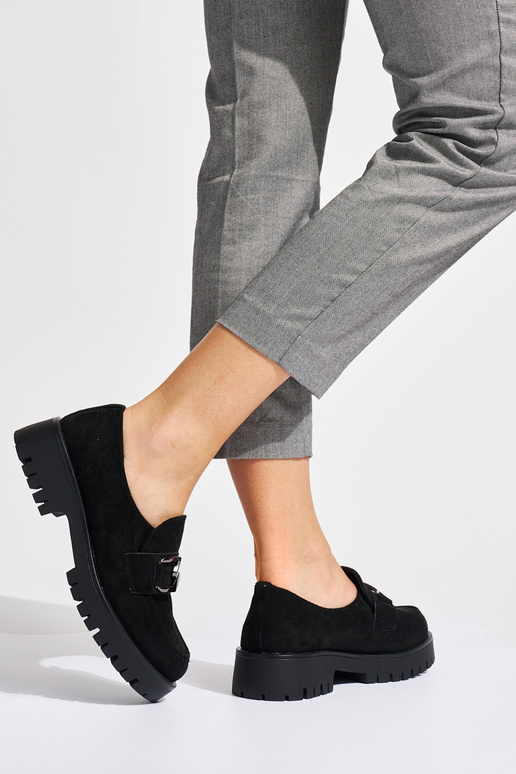 iš zomšos juodos spalvos moteriški... iš zomšos juodos spalvos moteriški...