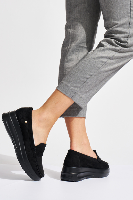 iš zomšos juodos spalvos mokasinai su... iš zomšos juodos spalvos mokasinai su...