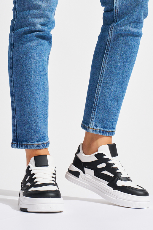 Baltos-juodos spalvos Sneakers...