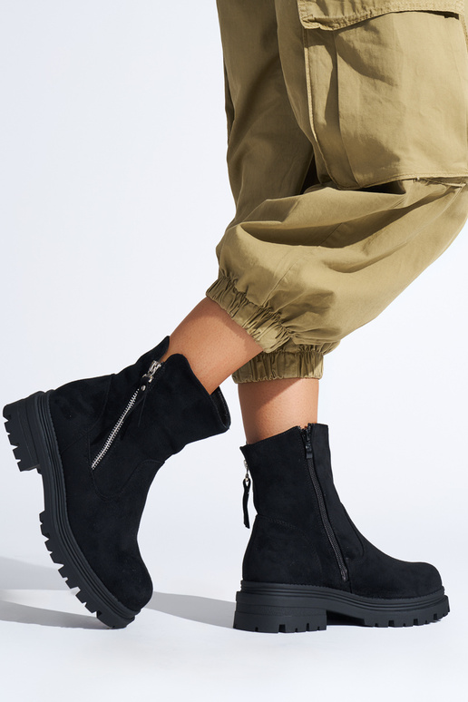 Juodos spalvos moteriški batai