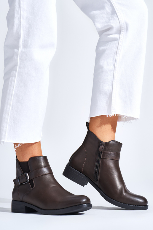 rudos spalvos moteriški batai butas