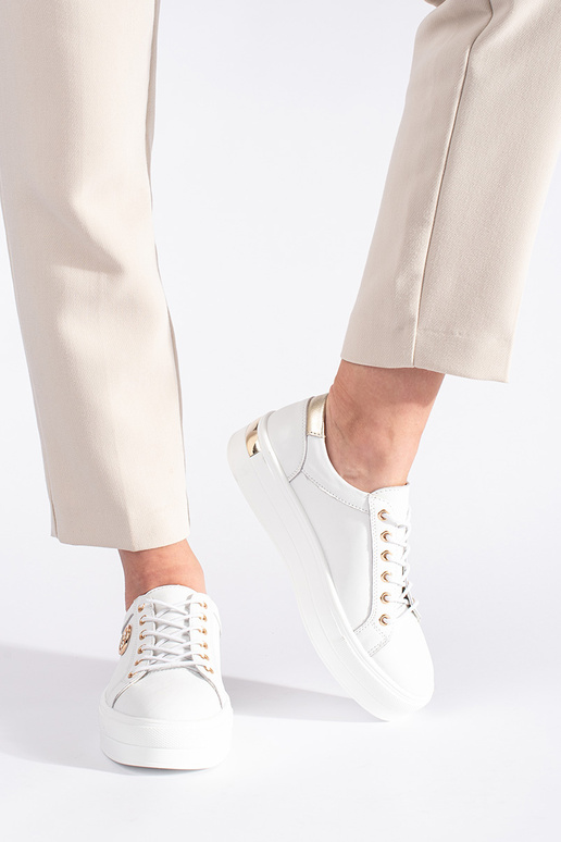 baltos spalvos oda Sneakers modelio...