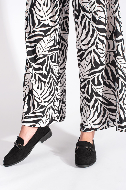 Klasikinio modelio juodos spalvos...