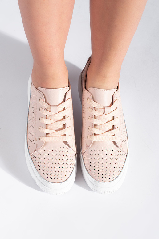 Oda ažūriniai batai rožinės spalvos... Oda ažūriniai batai rožinės spalvos...