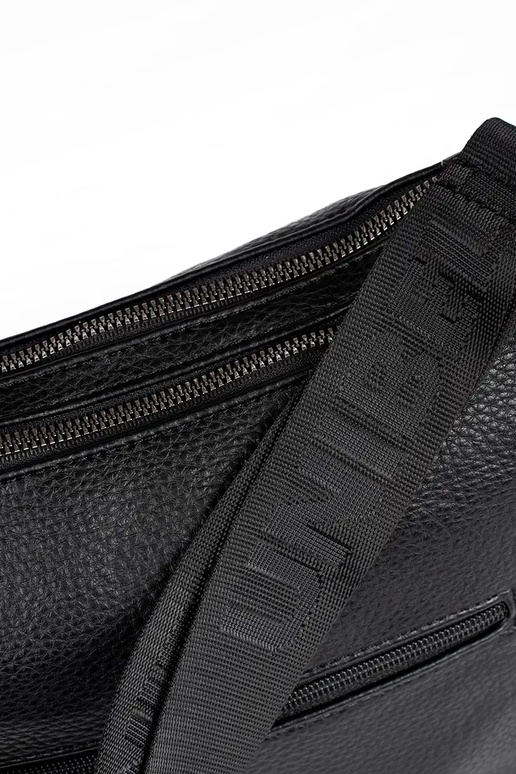 juoda moterų rankinė typu kuprinė su...