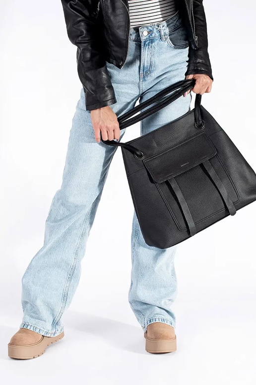 Juoda rankinė Shopper Juoda rankinė Shopper