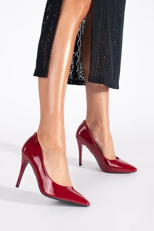 bordo spalvos lakuotas aukštakulniai