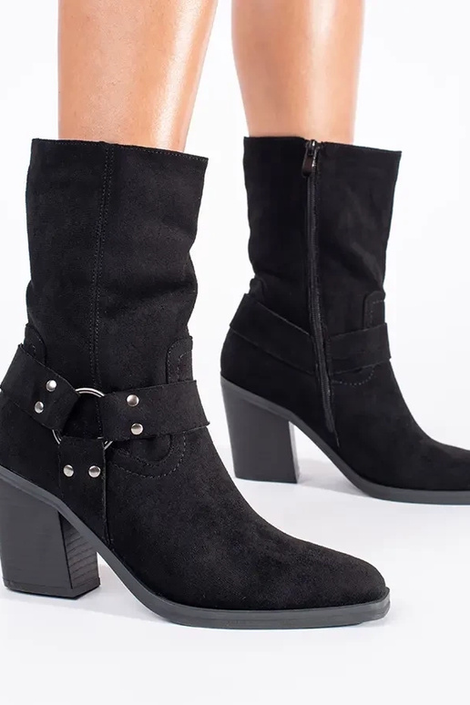 iš zomšos juodos spalvos aulinukai iš zomšos juodos spalvos aulinukai