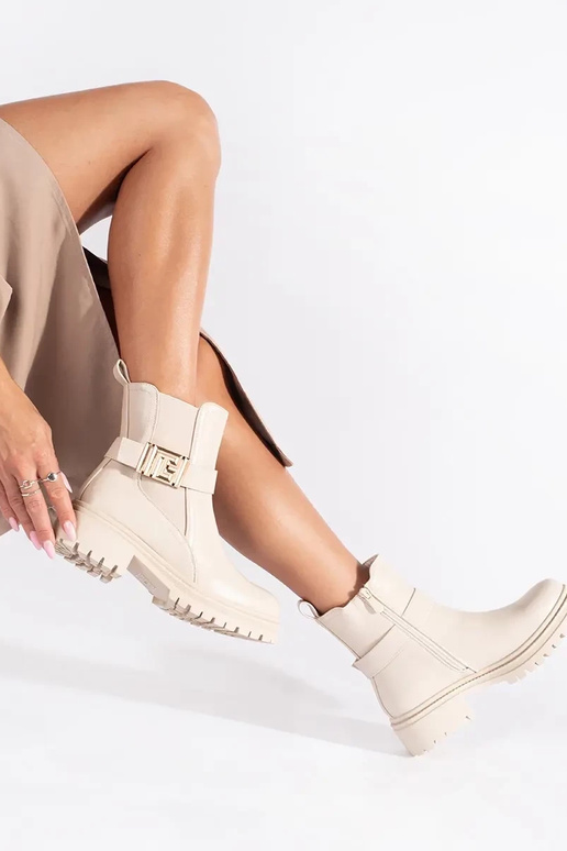 kreminės spalvos klasika batai su... kreminės spalvos klasika batai su...