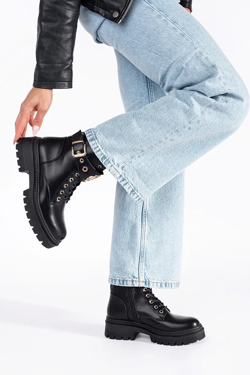 juodos spalvos moteriški batai su...