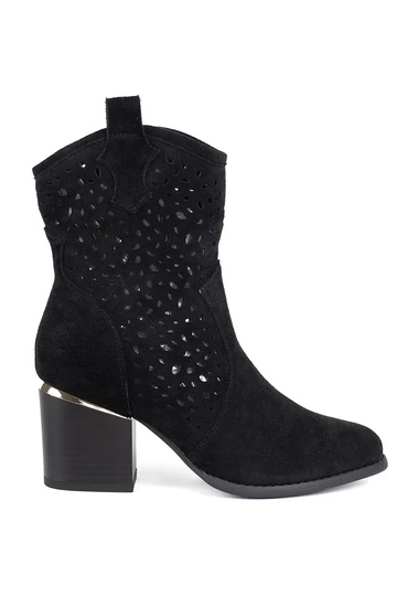 su aužūro elementais batai...