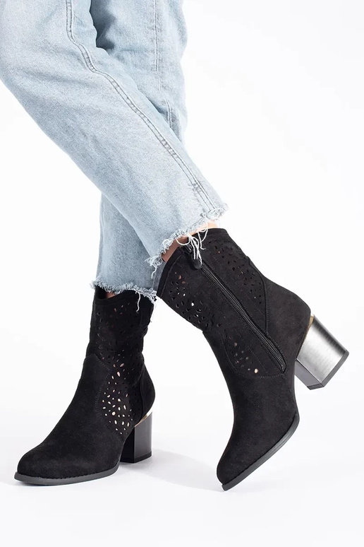 su aužūro elementais batai kaubojiški... su aužūro elementais batai kaubojiški...