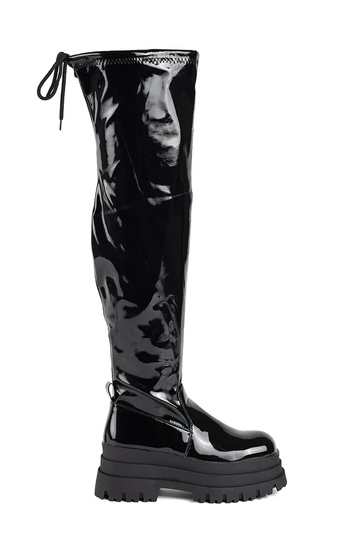 juodos spalvos lakuotas...