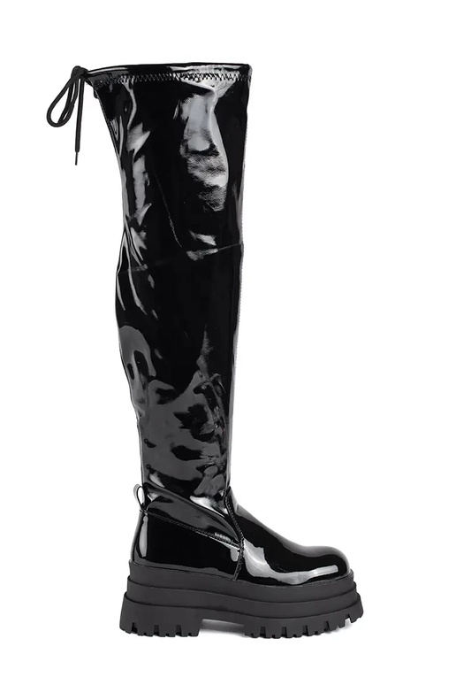 juodos spalvos lakuotas... juodos spalvos lakuotas...