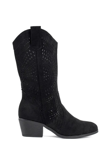 juodos spalvos ažūriniai...