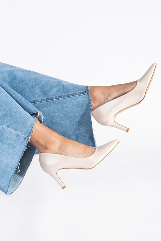 Klasikinio modelio elegantiškas... Klasikinio modelio elegantiškas...