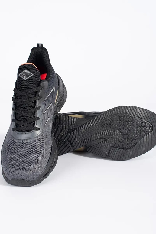 Juodos ir pilkos spalvos sportiniai...