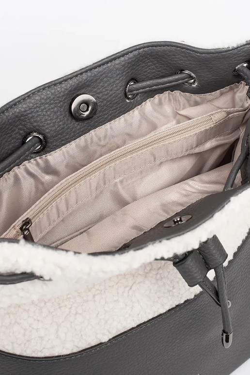 Pilka elegantiška rankinė su kailiuku