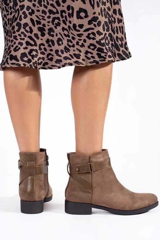 smėlio spalvos iš zomšos moteriški batai smėlio spalvos iš zomšos moteriški batai