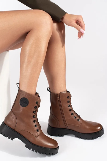 Rudos spalvos suvarstomi... 2