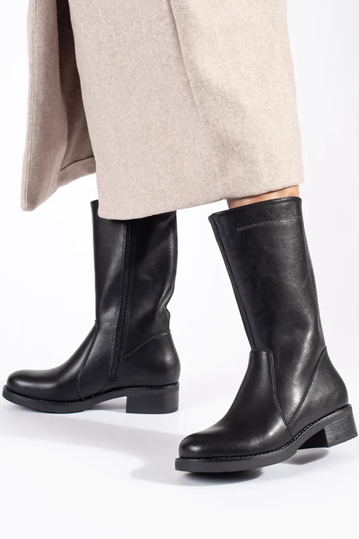 juodos spalvos oda moteriški batai... juodos spalvos oda moteriški batai...