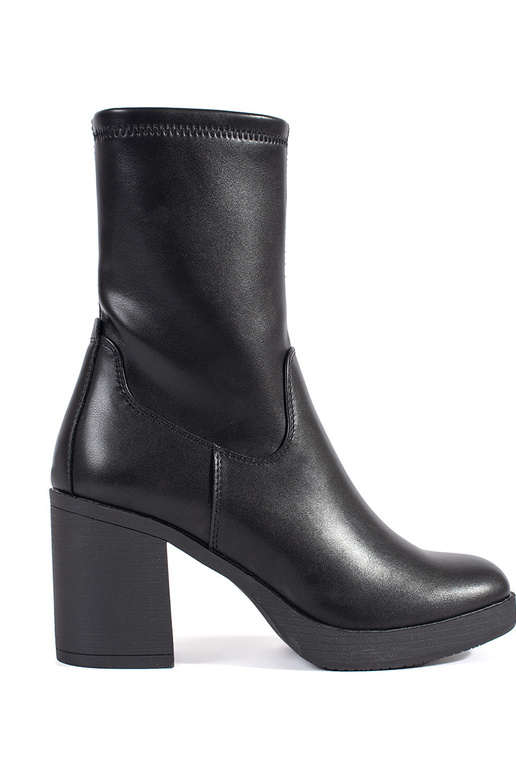 juodos spalvos moteriški batai ant... juodos spalvos moteriški batai ant...