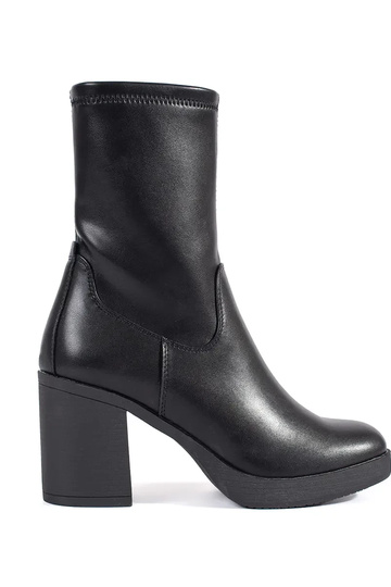 juodos spalvos moteriški... 2